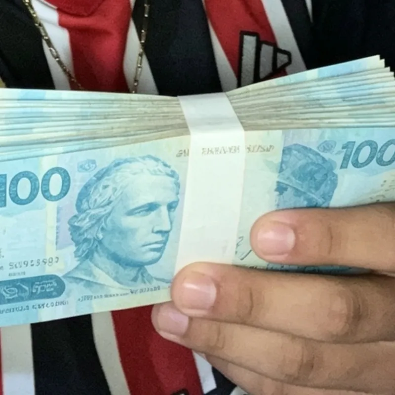 Imagem da campanha Ação Vale 700 reais no pix
