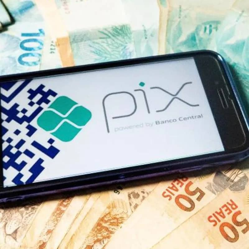 Imagem da campanha 300 Reais no Pix