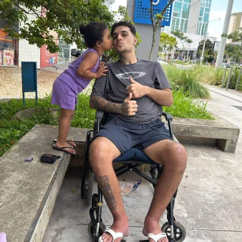 Imagem da campanha Campanha para Kauan ficar de pé com órtese KAFO
