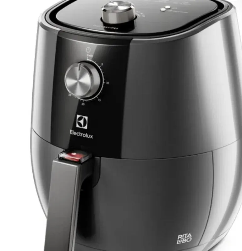 Imagem da campanha Ação para tratamento do pet Spike, que está hospitalizado