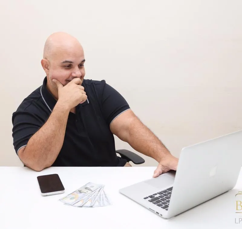 Imagem da campanha De onde estou, vou mais à frente