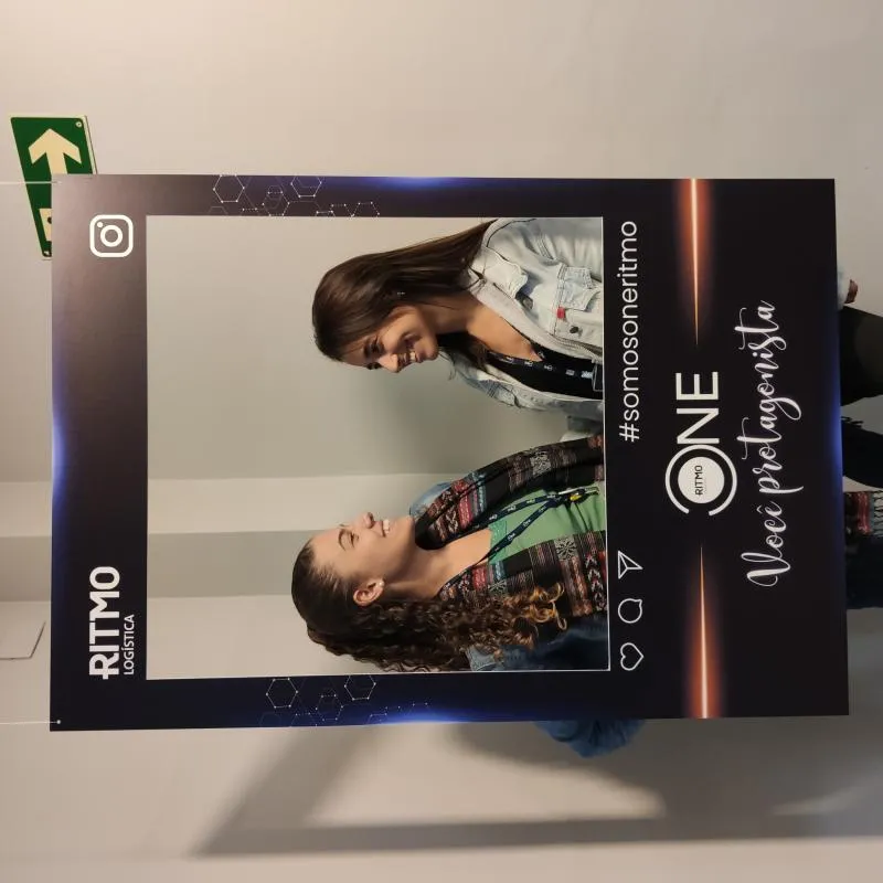 Imagem da campanha Impostores