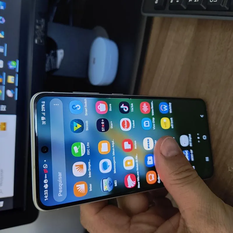 Imagem da campanha S22 FE