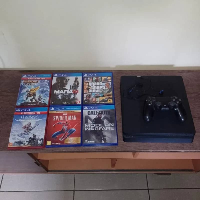 Imagem da campanha Play 4 sony slim