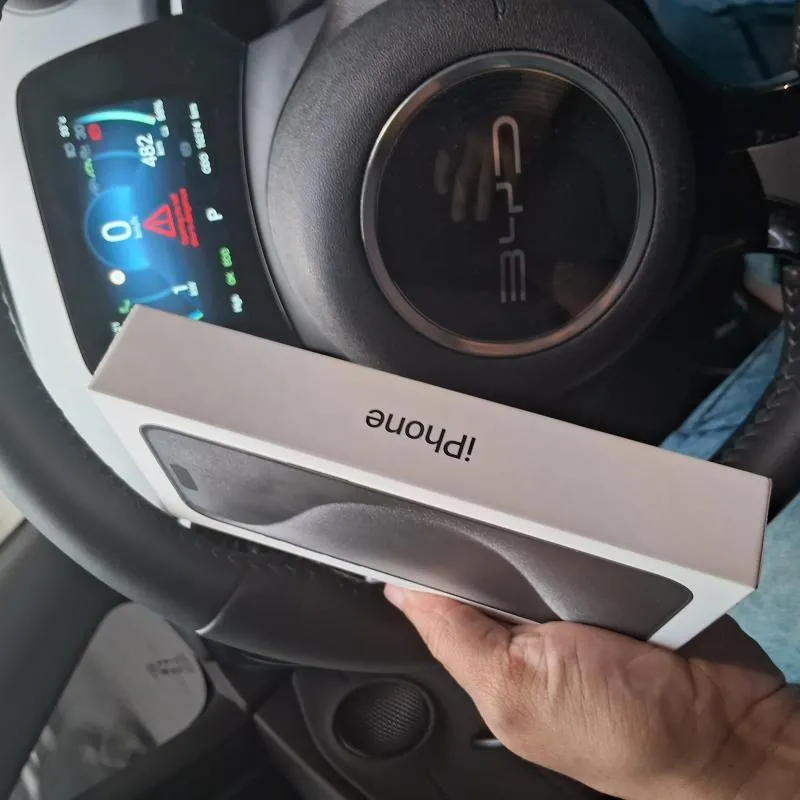 Imagem da campanha Iphone 15 PRO MAX