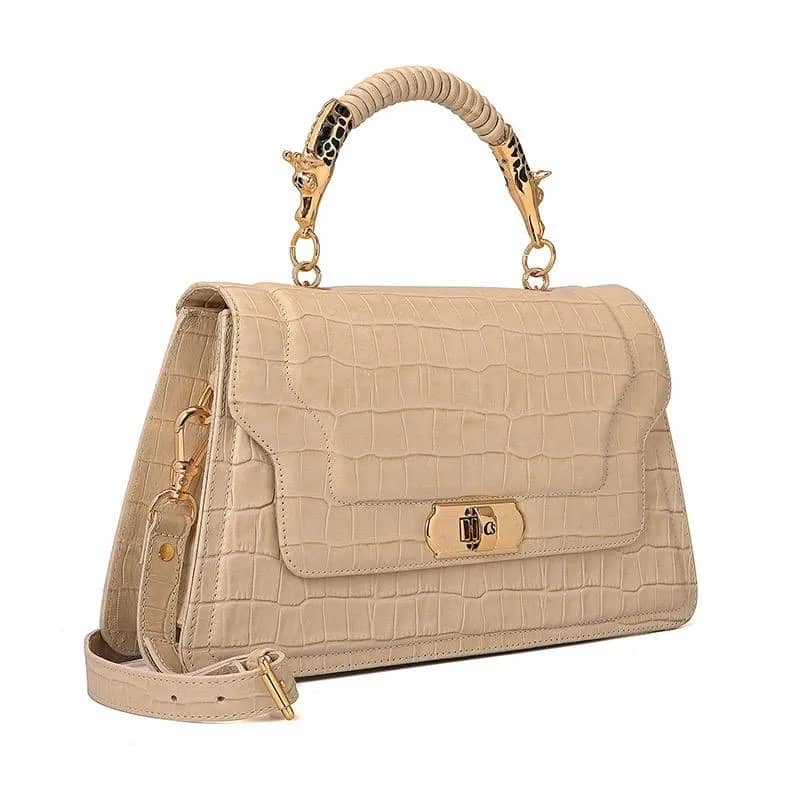 Imagem da campanha Bolsa Carmen Steffens