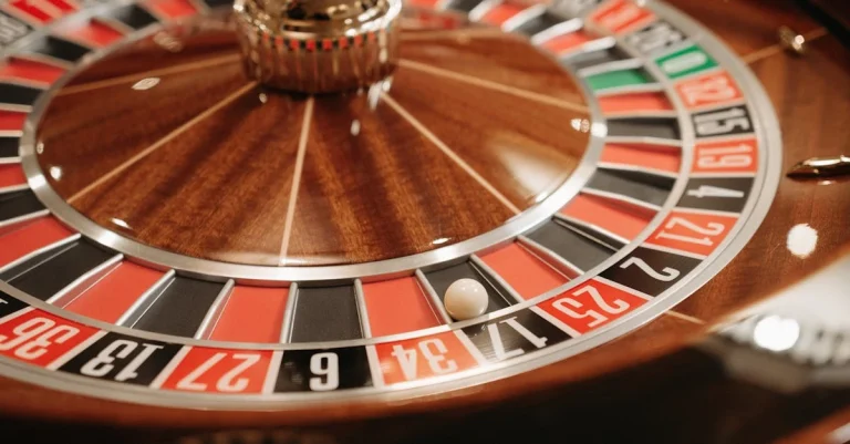 Como usar a roleta de números para a escolha de datas em 2024