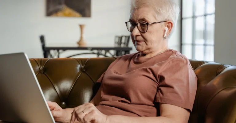 Como realizar uma rifa virtual utilizando a loteria federal ⎯ Foto: MART PRODUCTION/Pexels